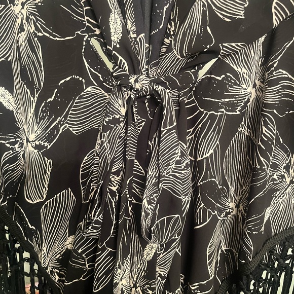 Free press kimono top duster beach cover up size medium but fits one size all - Picture 7 of 15